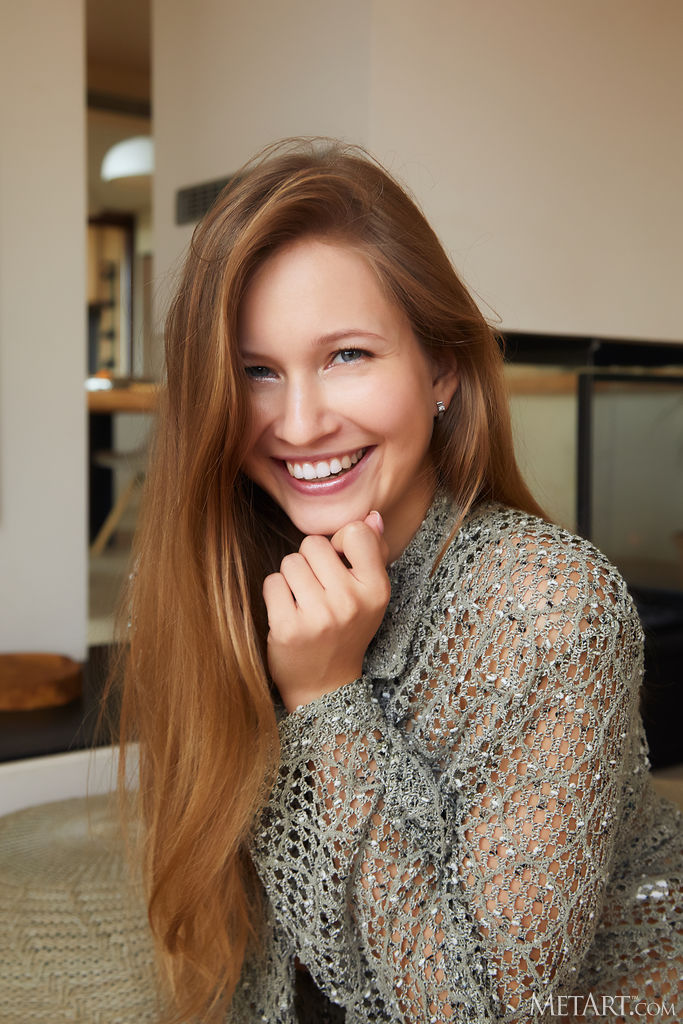 Stella Cardo Spreads Her Long Legs For An Intimate View