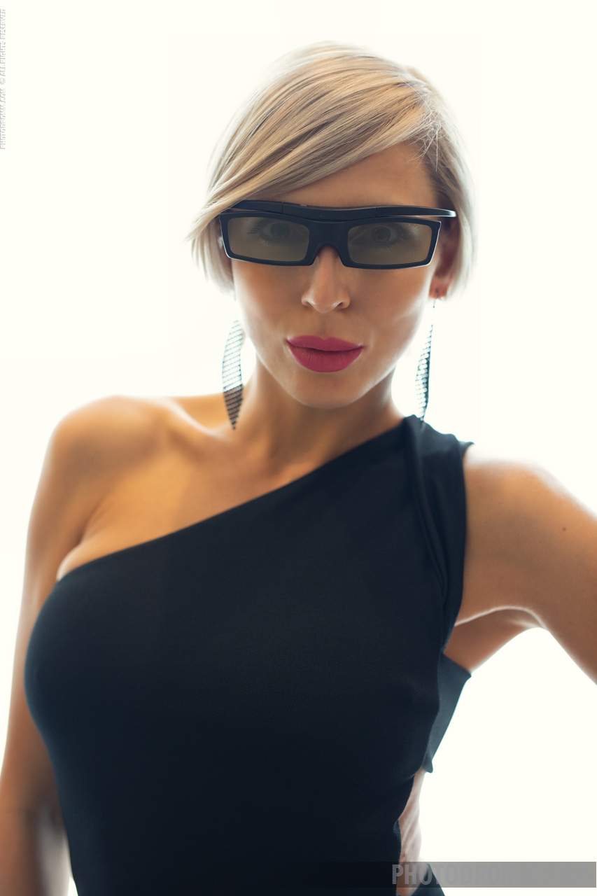 Tanita Strips And Showing Her Ass And Boobs Cover Photo