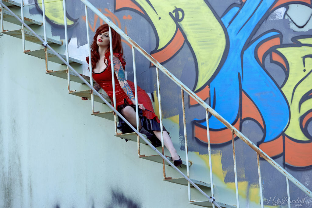 Tatooed Vanessa Lake Red Latex