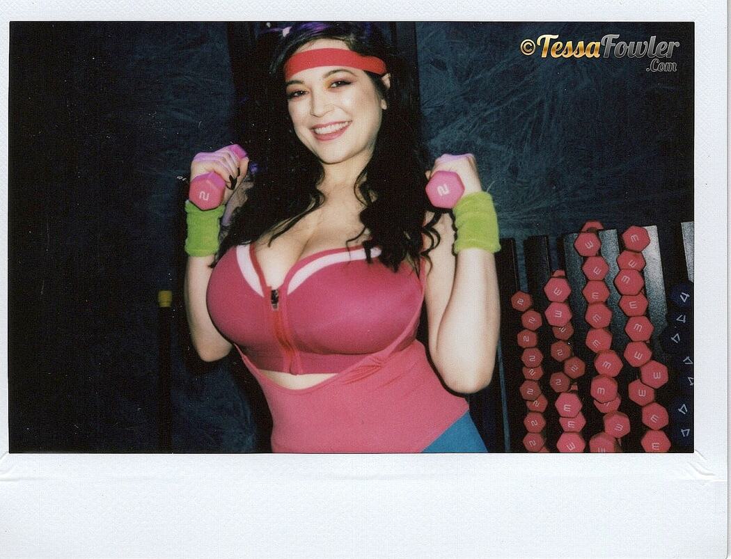 Tessa Fowler Presents Her New Film Polaroids Shots Cover Photo