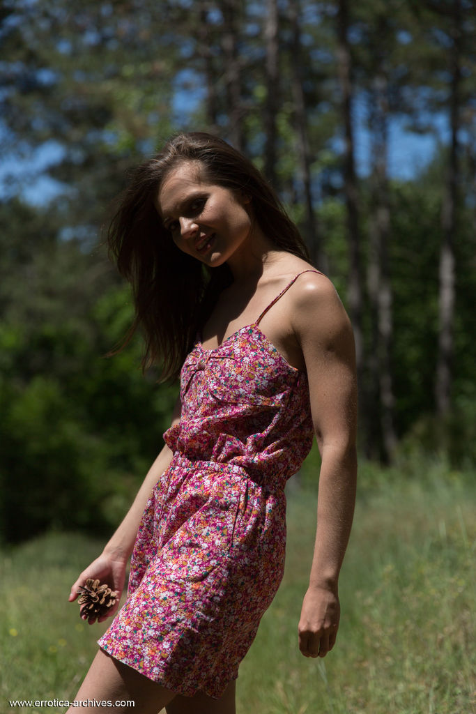Teen Brunette Pola Strips Outdoors