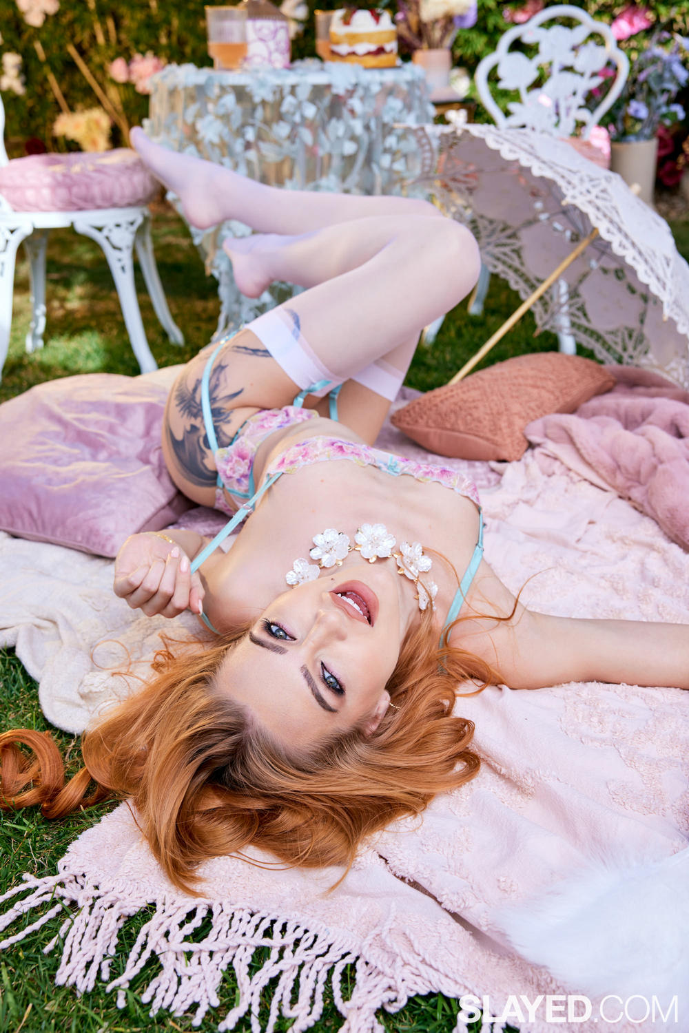 Valentina Nappi And Little Dragon Licking Each Others Pussies