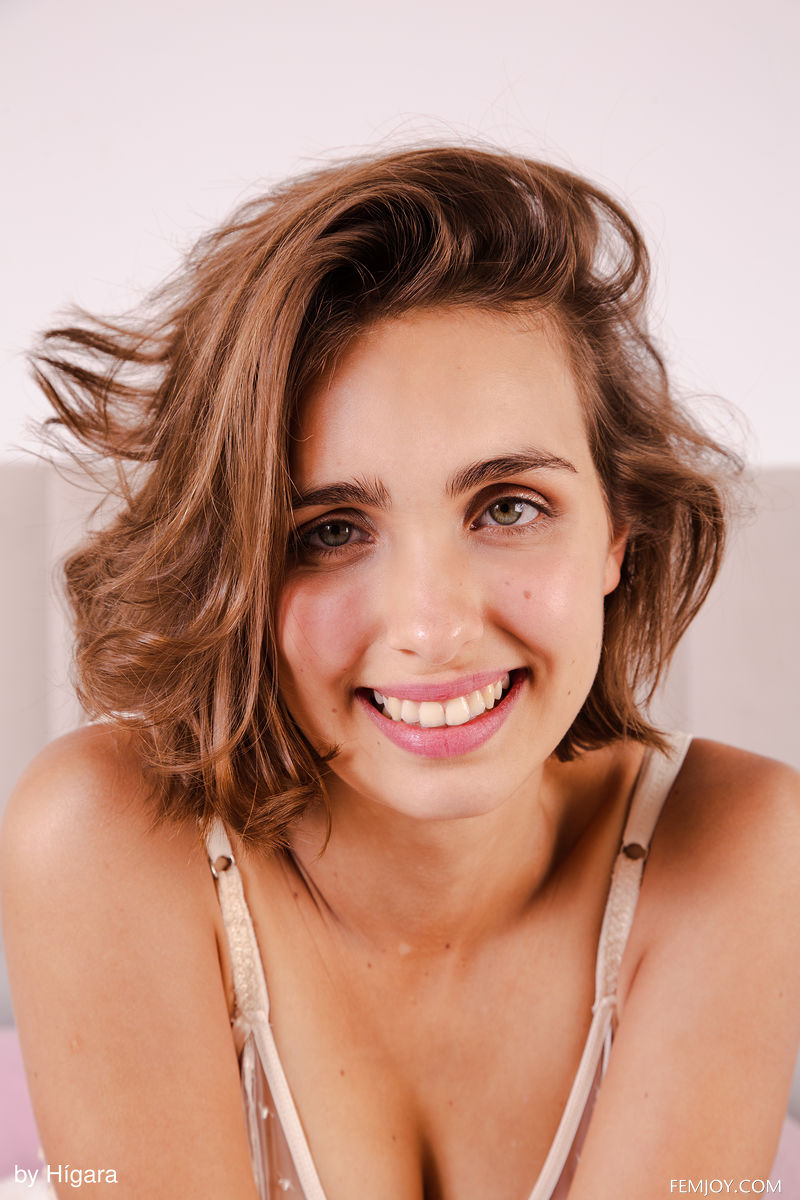 Zoe Aguilar In Sexy Panty Shots