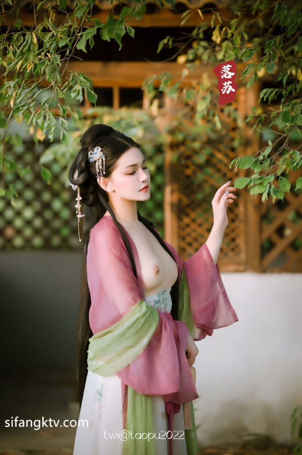 Tao Pu 桃葡 And Xia Yue 夏月 And Luo Su 落苏 – X稀有古裝風 色影大神私拍甄選 Part02 (67P)