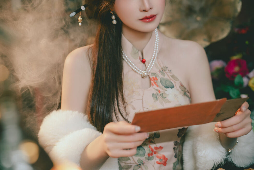 Coser@鹿八岁 – 特工的堕落 前篇 Part01 (59P – 1V)