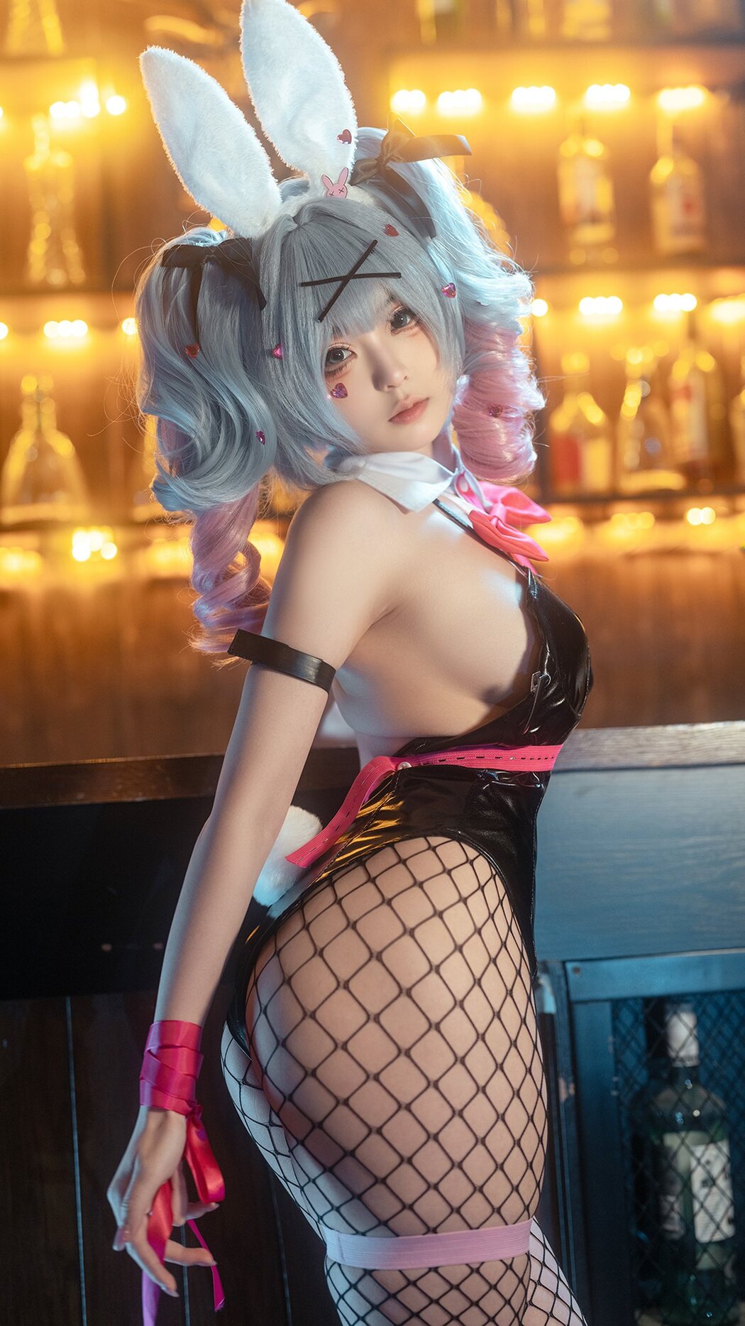 Coser@幼水铃衣 – VOCALOID 初音未来 兔子洞 (81P) Cover Photo