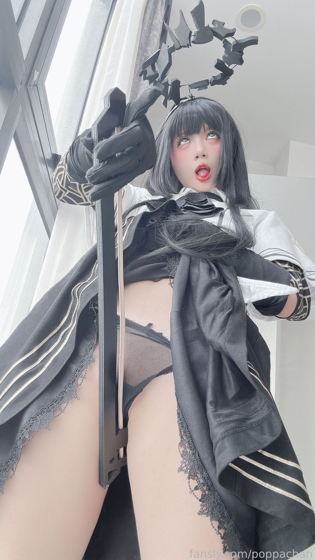 Coser@PoppaChan &#8211; Virtuosa (45P &#8211; 12V)