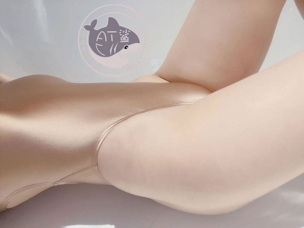 Coser@AT鲨 – 竞速泳衣 (91P)