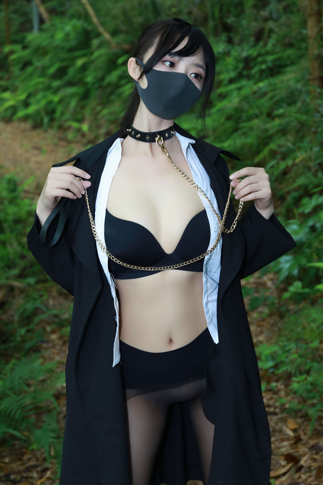 Li Jia 李佳 &#8211; 黑百褶裙森林 (59P)