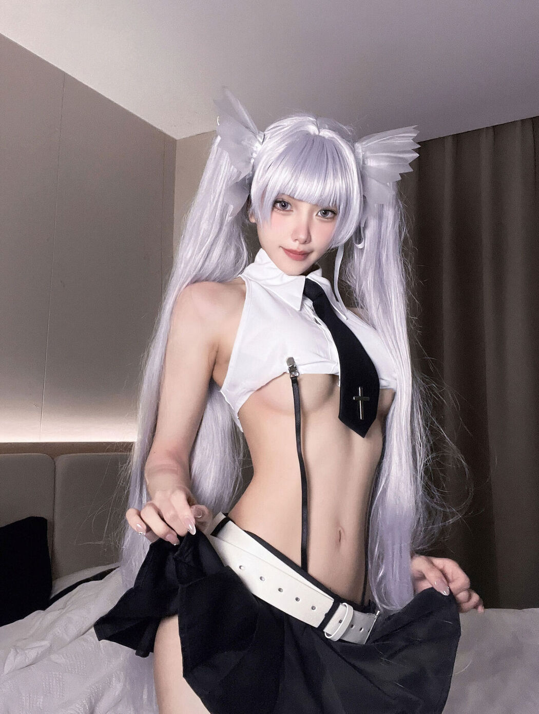 Coser@果咩酱w – 天使女警 (24P)
