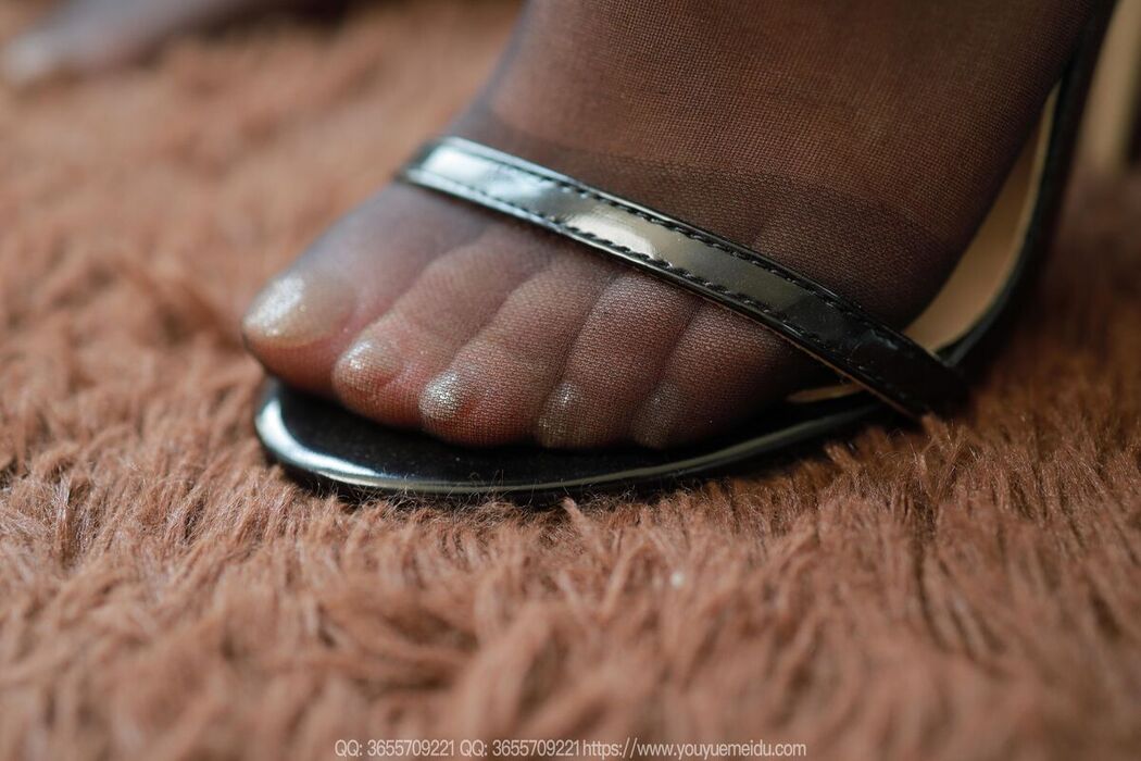 IESS异思趣向 SXJ No.2049 Wan Ping (88P)