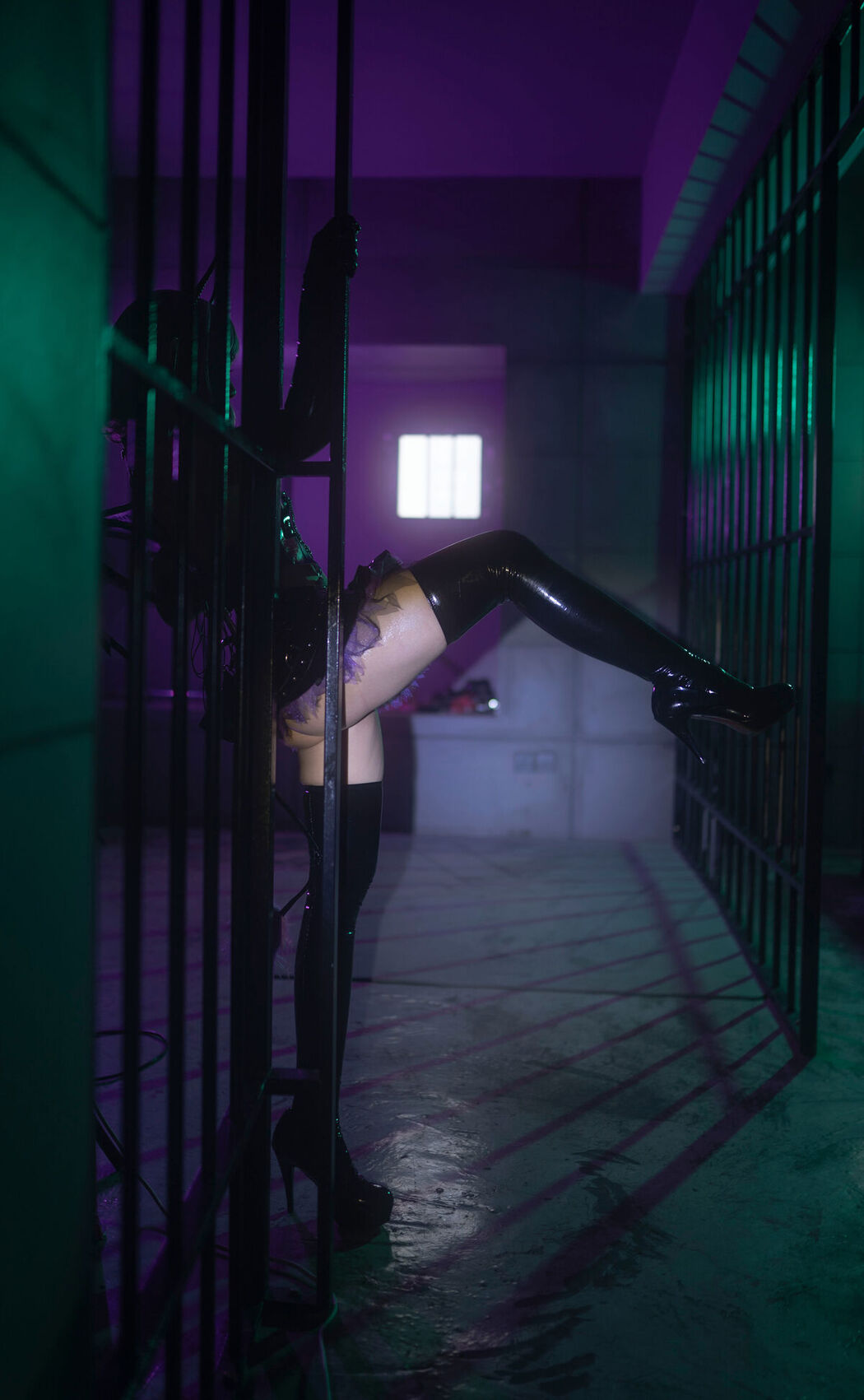 Coser@Bangni邦尼 – 囚禁魅魔 Part02 (54P)