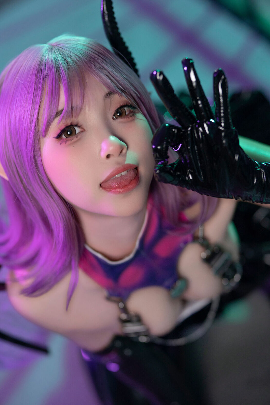 Coser@Bangni邦尼 – 囚禁魅魔 Part01 (54P)