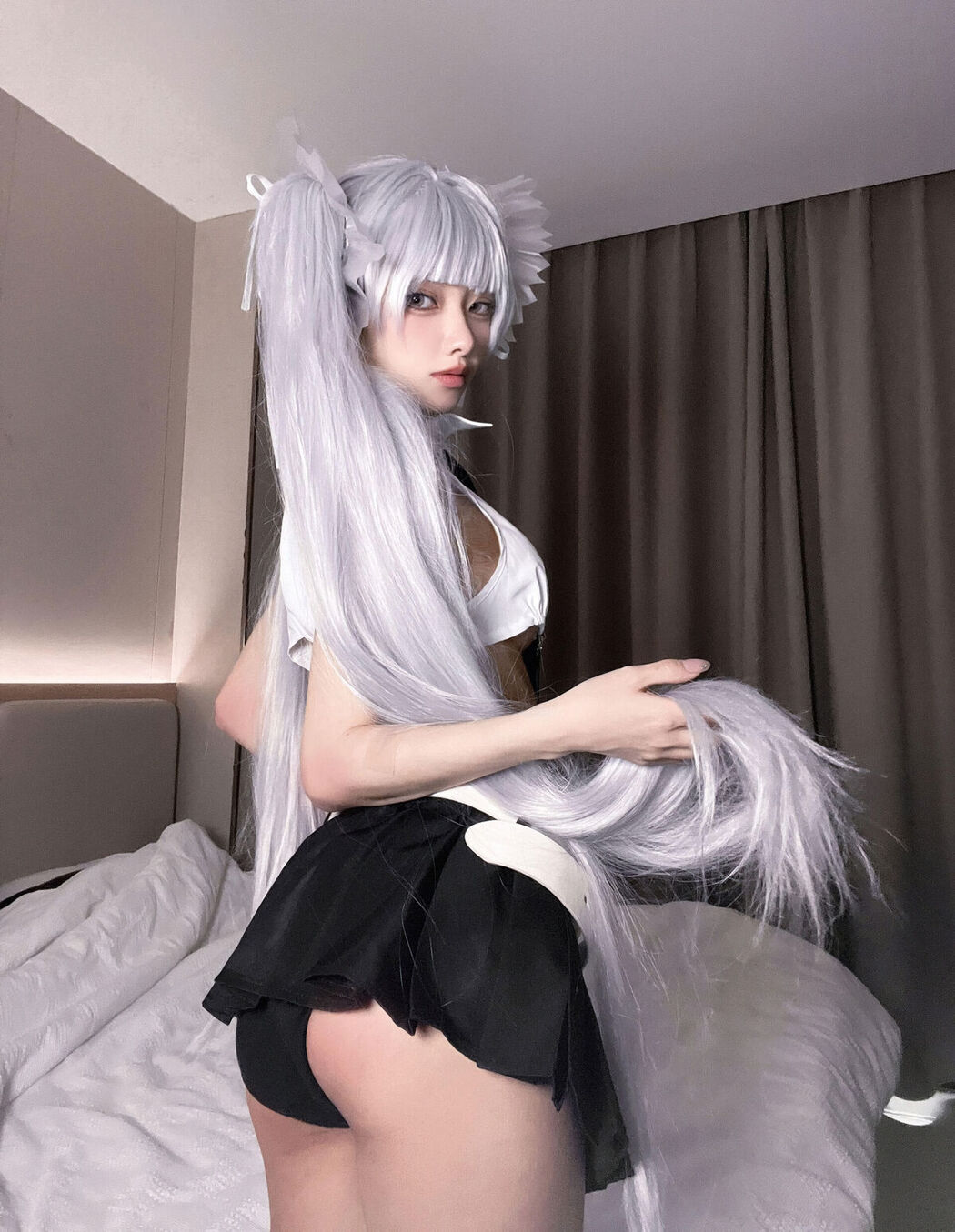 Coser@果咩酱w – 天使女警 (24P)