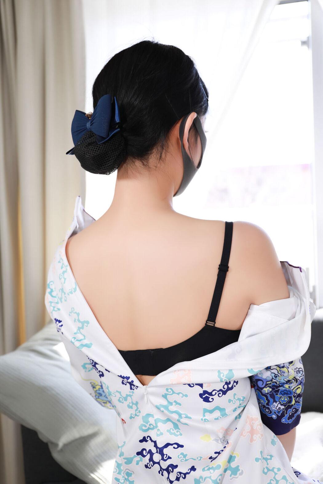 Li Jia 李佳 – 海南航空 (74P)