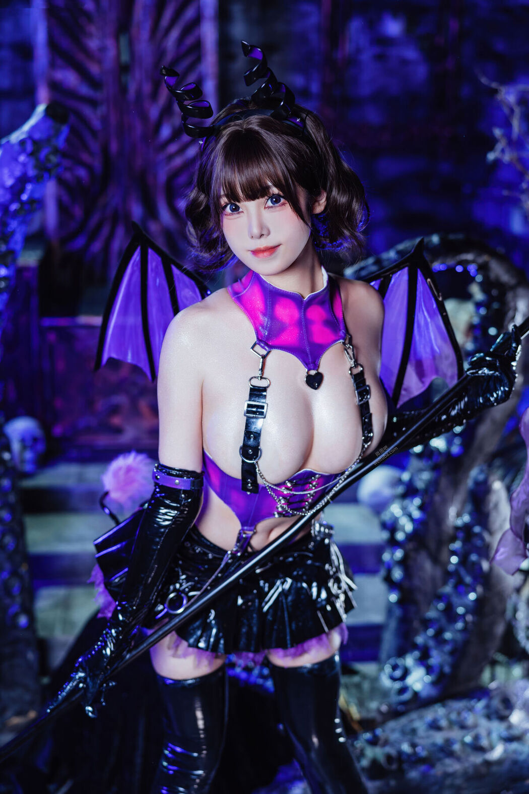 Coser@蜜汁猫裘 – 触手魅魔 (85P – 2V)