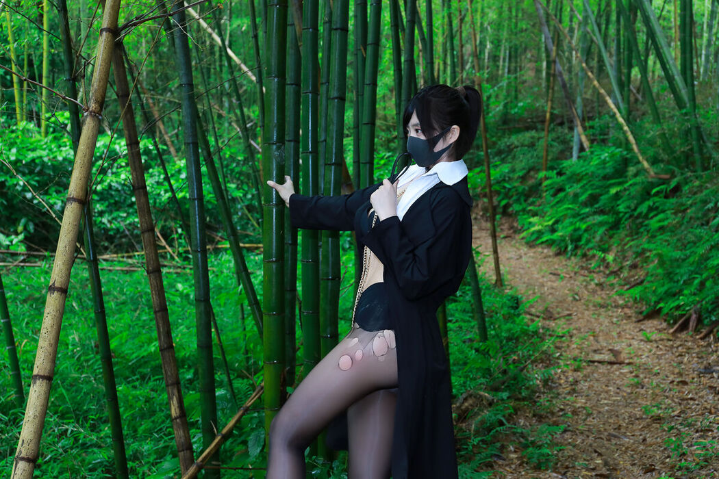 Li Jia 李佳 &#8211; 黑百褶裙森林 (59P)