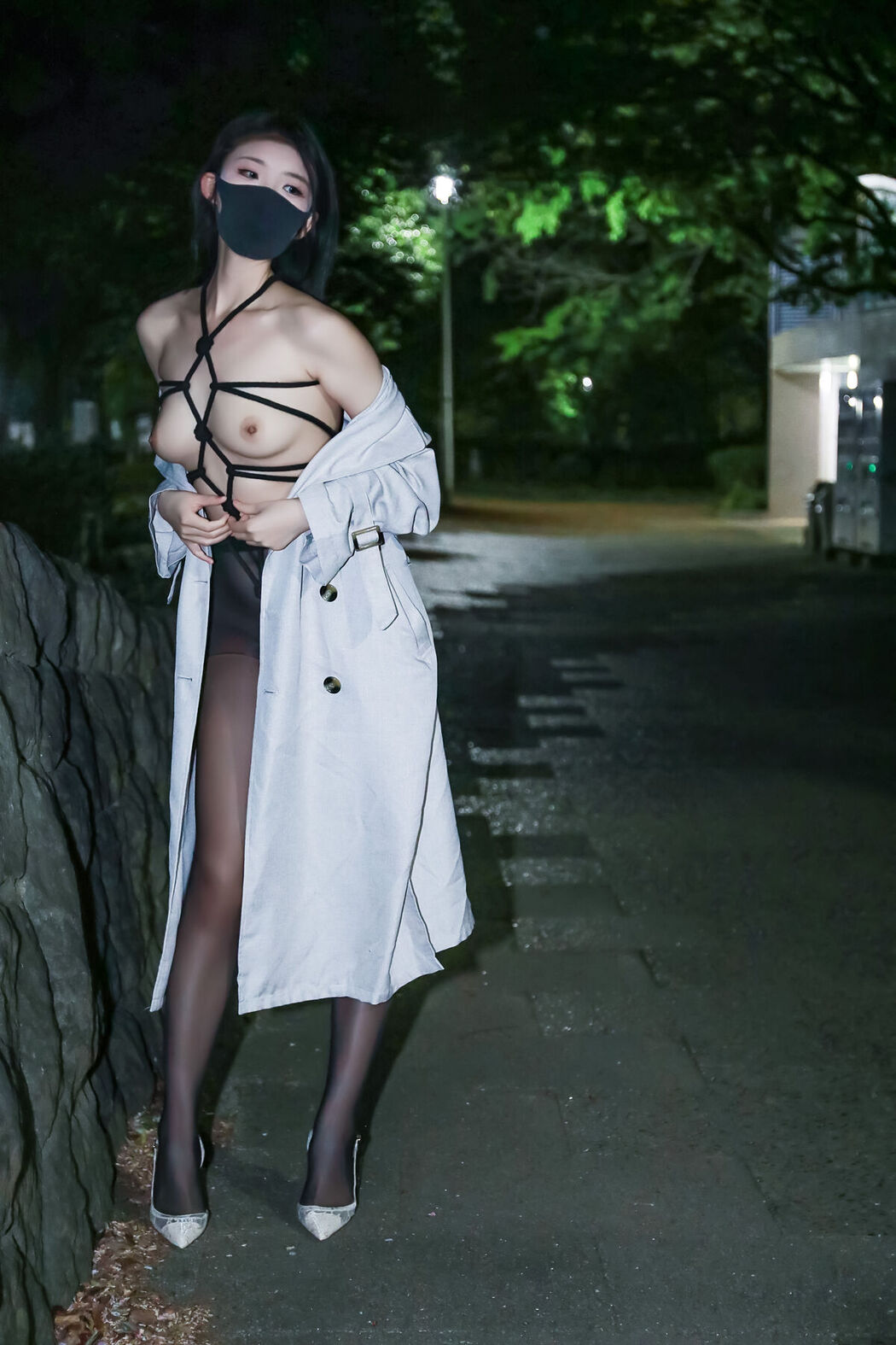 Li Jia 李佳 – 户外龟甲 (41P)