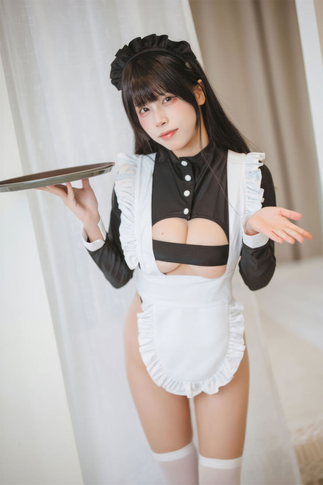 Coser@三無人型 – 高叉女仆 (43P)
