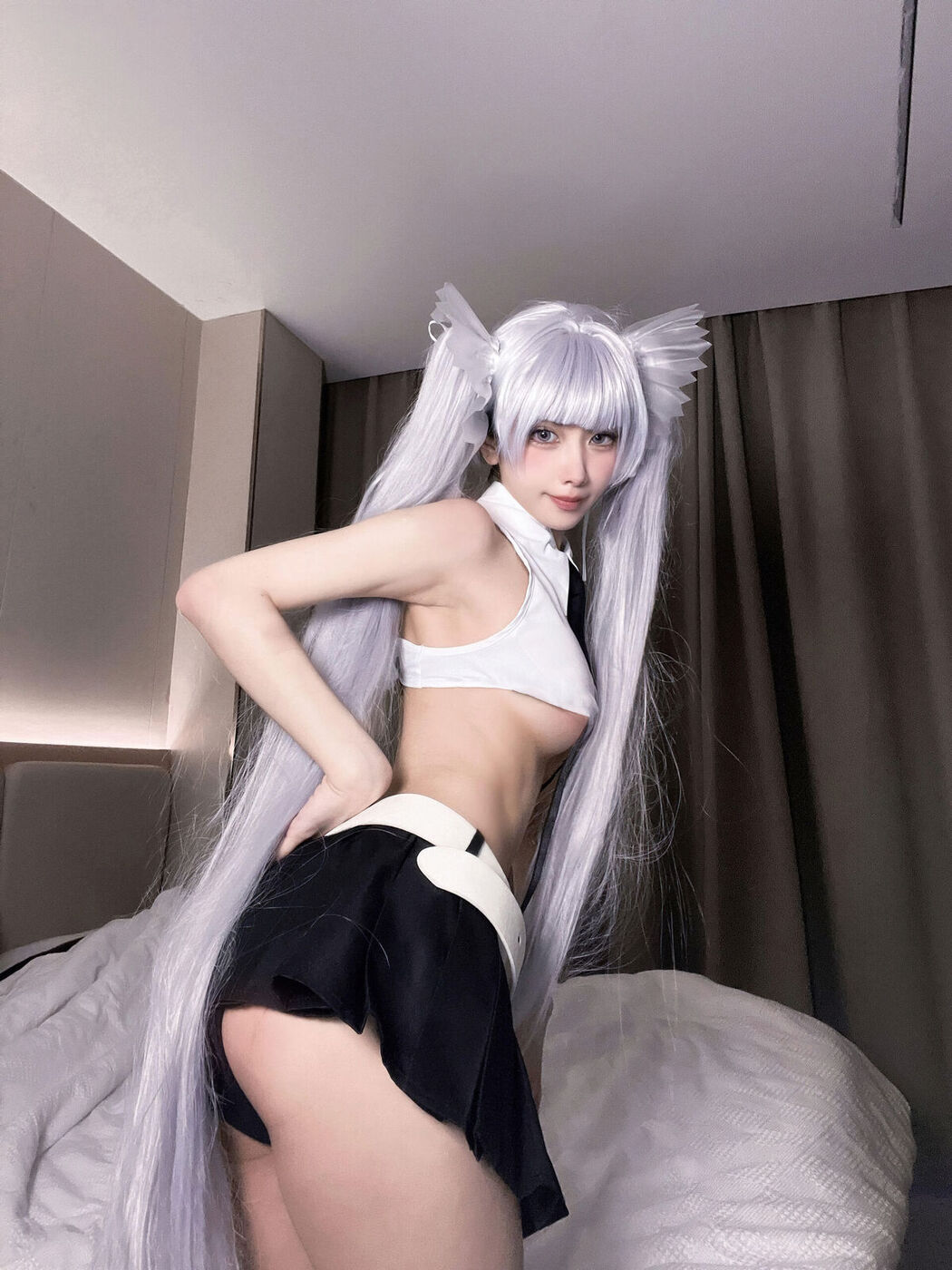 Coser@果咩酱w – 天使女警 (24P)