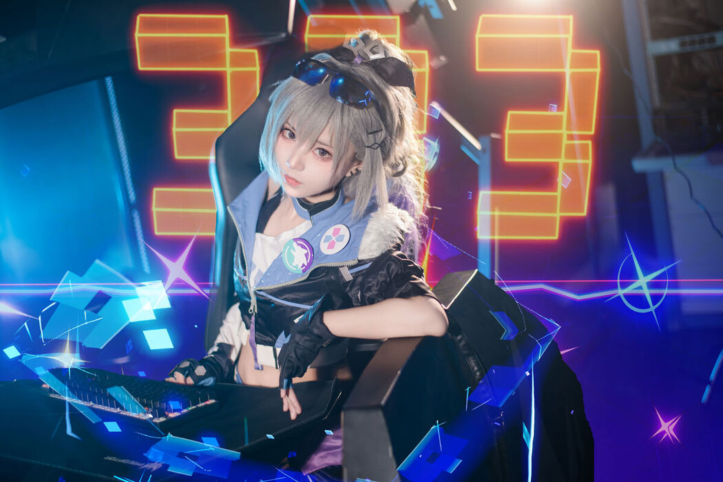 Coser@花柒hana &#8211; 崩坏 星穹铁道 银狼 (17P)