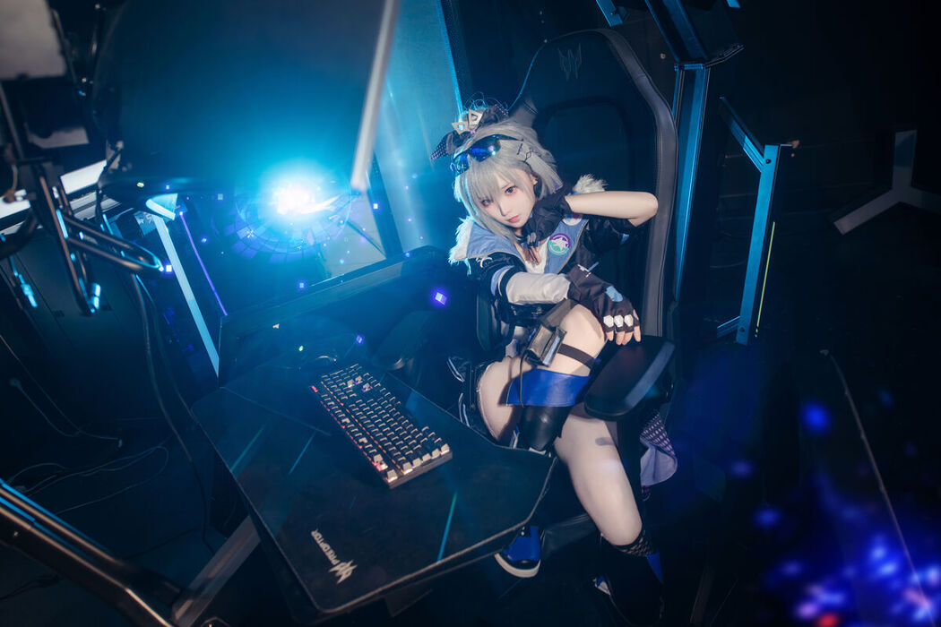 Coser@花柒hana – 崩坏 星穹铁道 银狼 (17P)