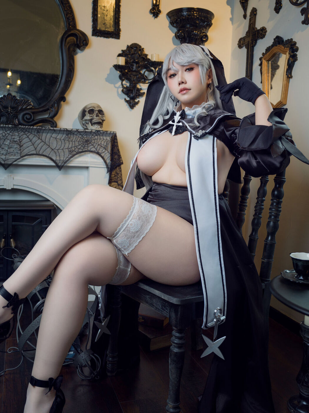 Coser@麻花麻花酱 &#8211; 碧蓝航线 阿尔及利亚 修女服 (26P &#8211; 1V)