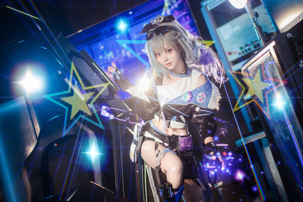 Coser@花柒hana – 崩坏 星穹铁道 银狼 (17P)