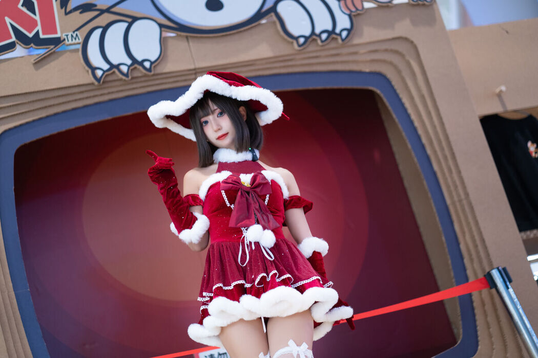 Coser@职业奶妈三水子 &#8211; 圣诞小裙子 (72P)