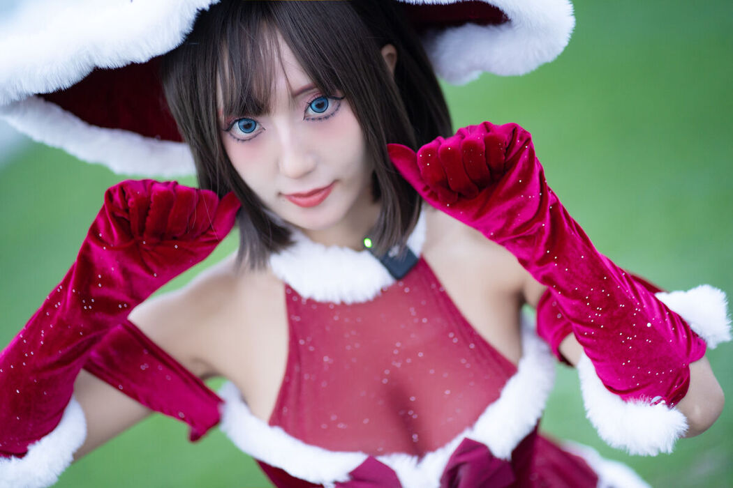 Coser@职业奶妈三水子 &#8211; 圣诞小裙子 (72P)