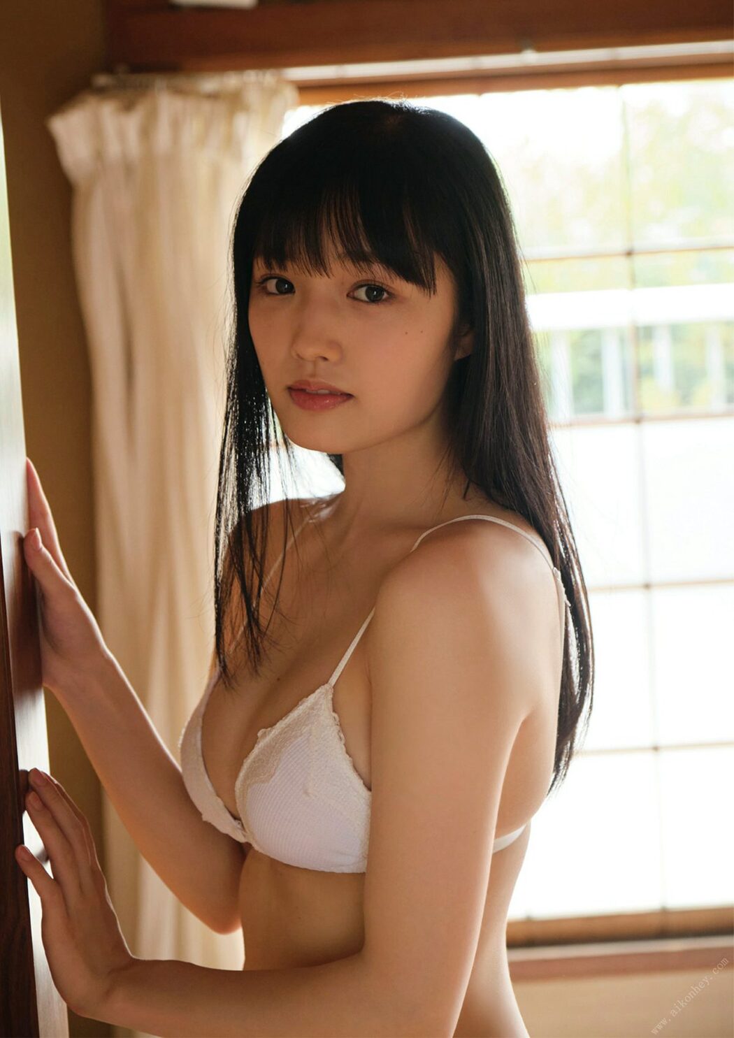 BUBKA Photobook 2021-12-24 Sakura Ando 安藤咲桜 Sakuchin full bloom さくちん、満開。