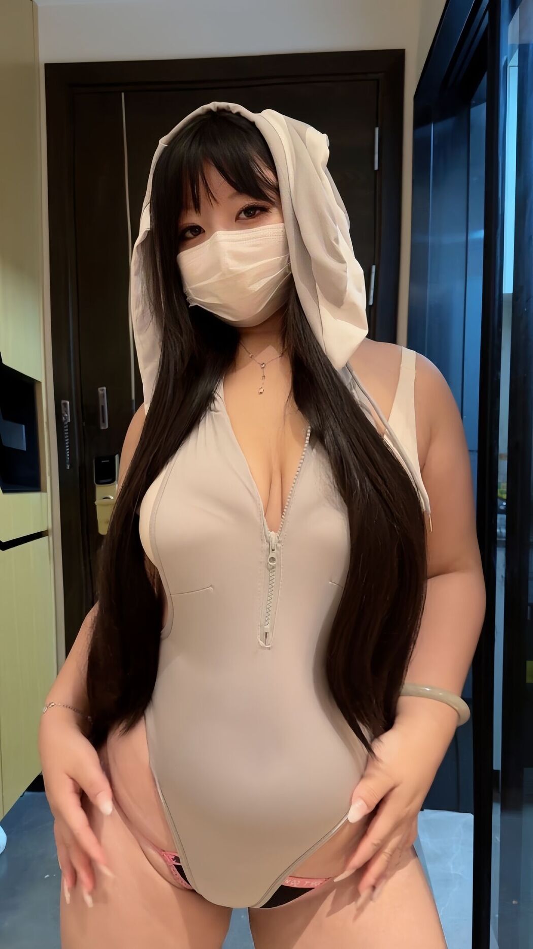 Coser@智惠姐姐 – 情趣连体粉嫩丁 (22P)