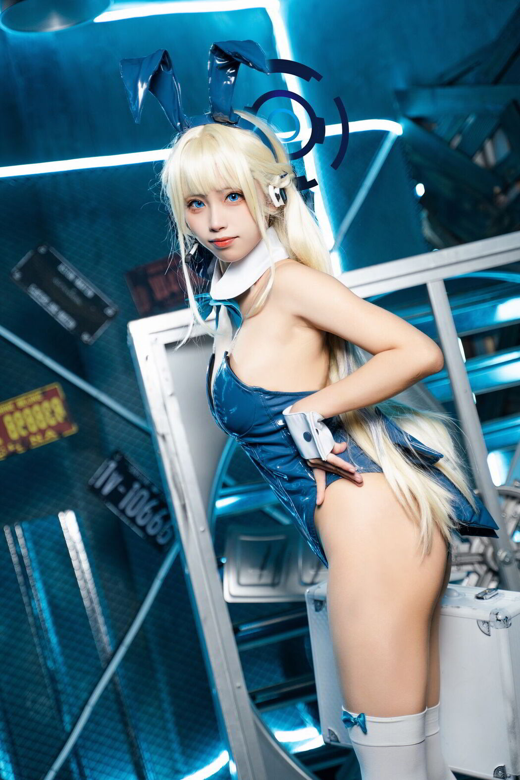 Coser@三無人型 &#8211; 蔚蓝档案 飞鸟马时兔女郎 (60P)