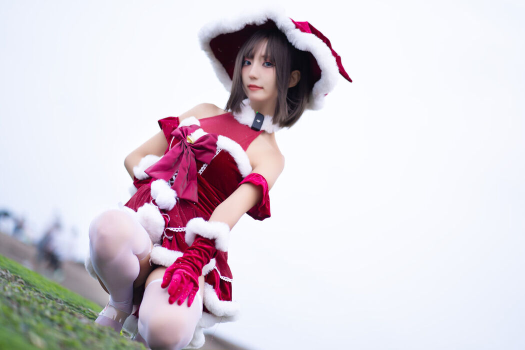 Coser@职业奶妈三水子 &#8211; 圣诞小裙子 (72P)