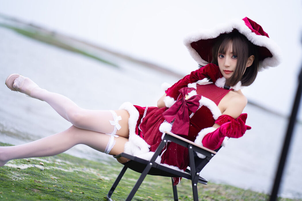 Coser@职业奶妈三水子 &#8211; 圣诞小裙子 (72P)