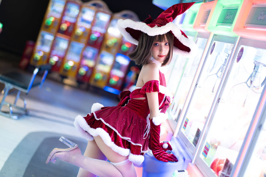 Coser@职业奶妈三水子 &#8211; 圣诞小裙子 (72P)