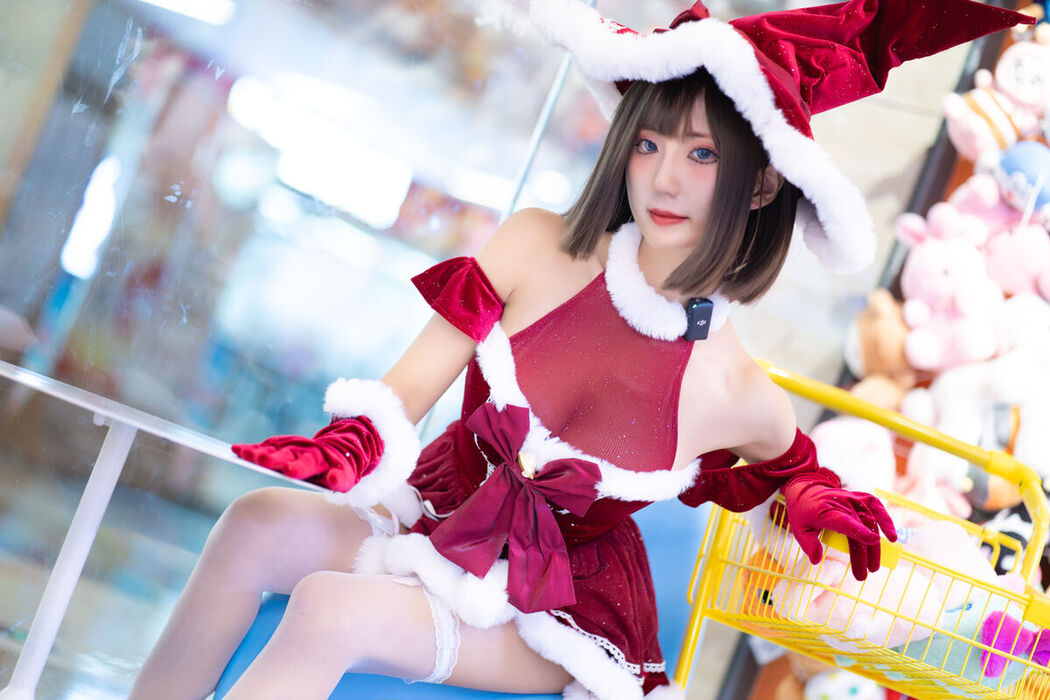 Coser@职业奶妈三水子 &#8211; 圣诞小裙子 (72P)