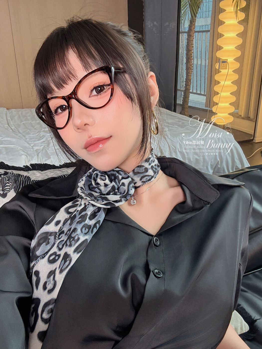 Coser@黏黏团子兔 &#8211; 04月作品 总裁攻略 Buttons Part02 (72P)