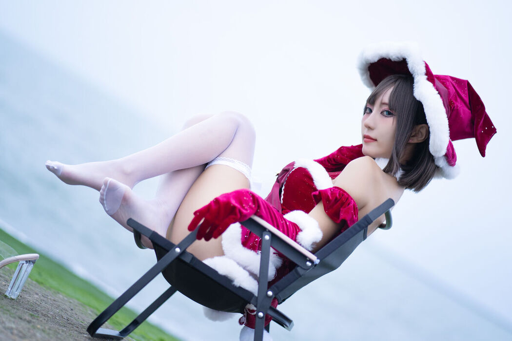 Coser@职业奶妈三水子 &#8211; 圣诞小裙子 (72P)