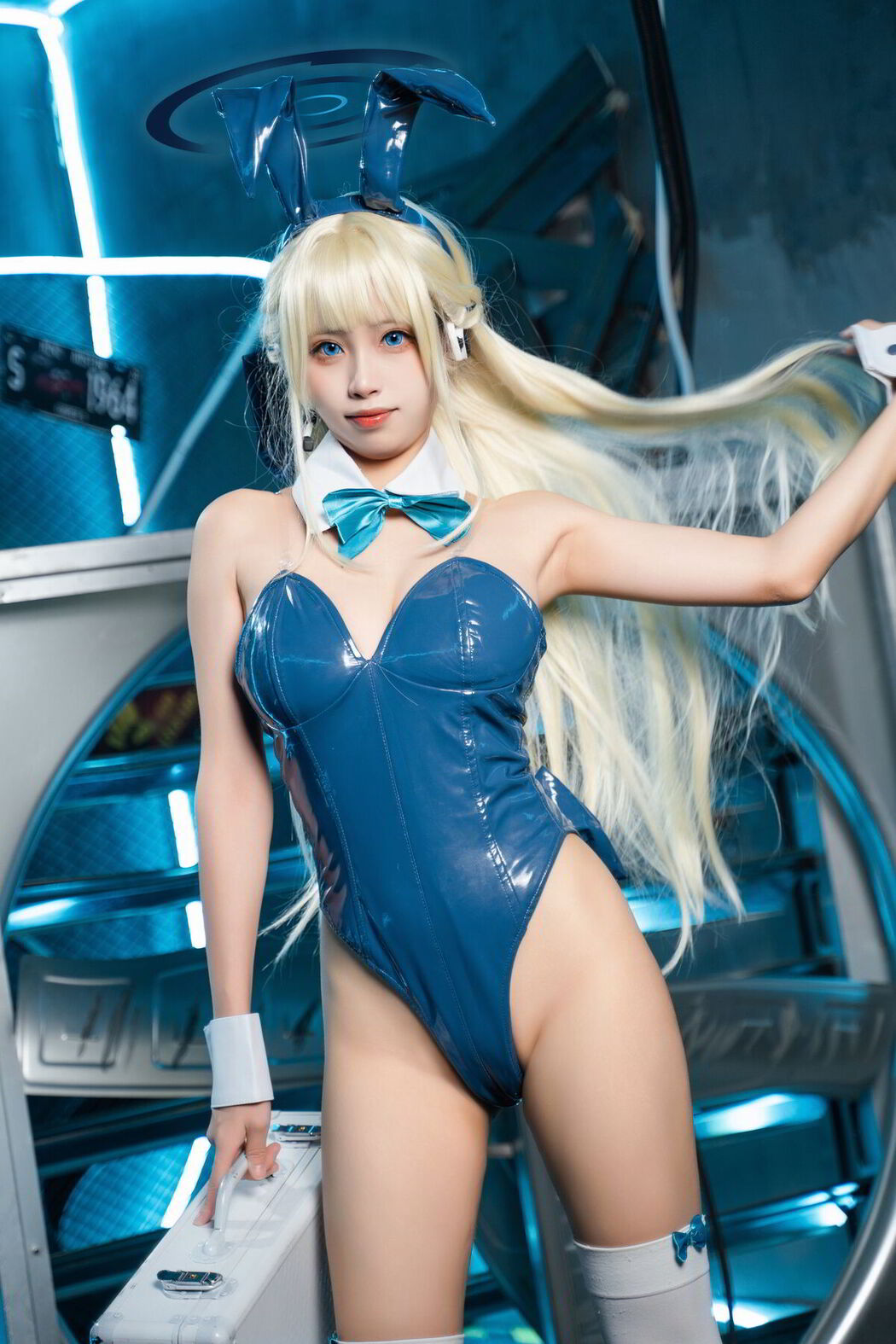 Coser@三無人型 &#8211; 蔚蓝档案 飞鸟马时兔女郎 (60P)