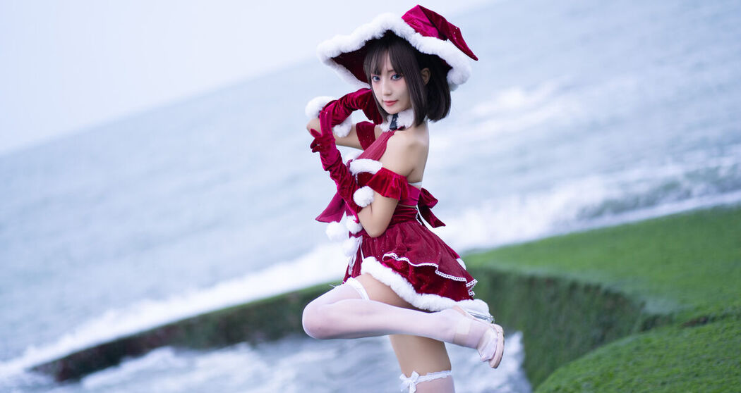 Coser@职业奶妈三水子 &#8211; 圣诞小裙子 (72P)
