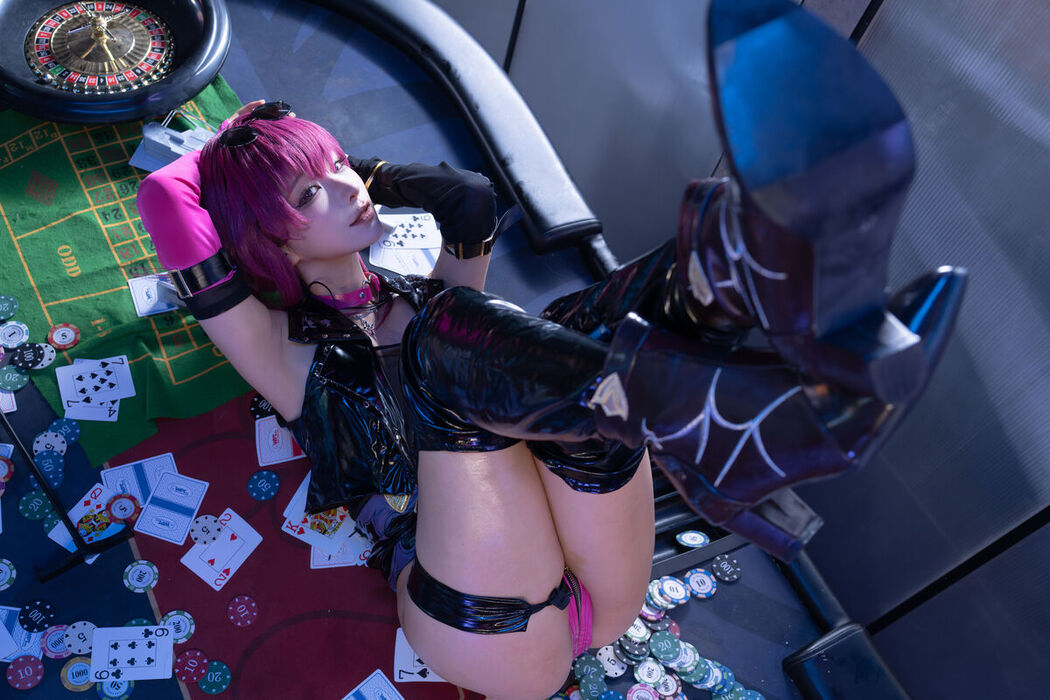 Coser@蠢沫沫 chunmomo – 崩坏星穹铁道 卡芙卡 Part01 (53P – 1V)
