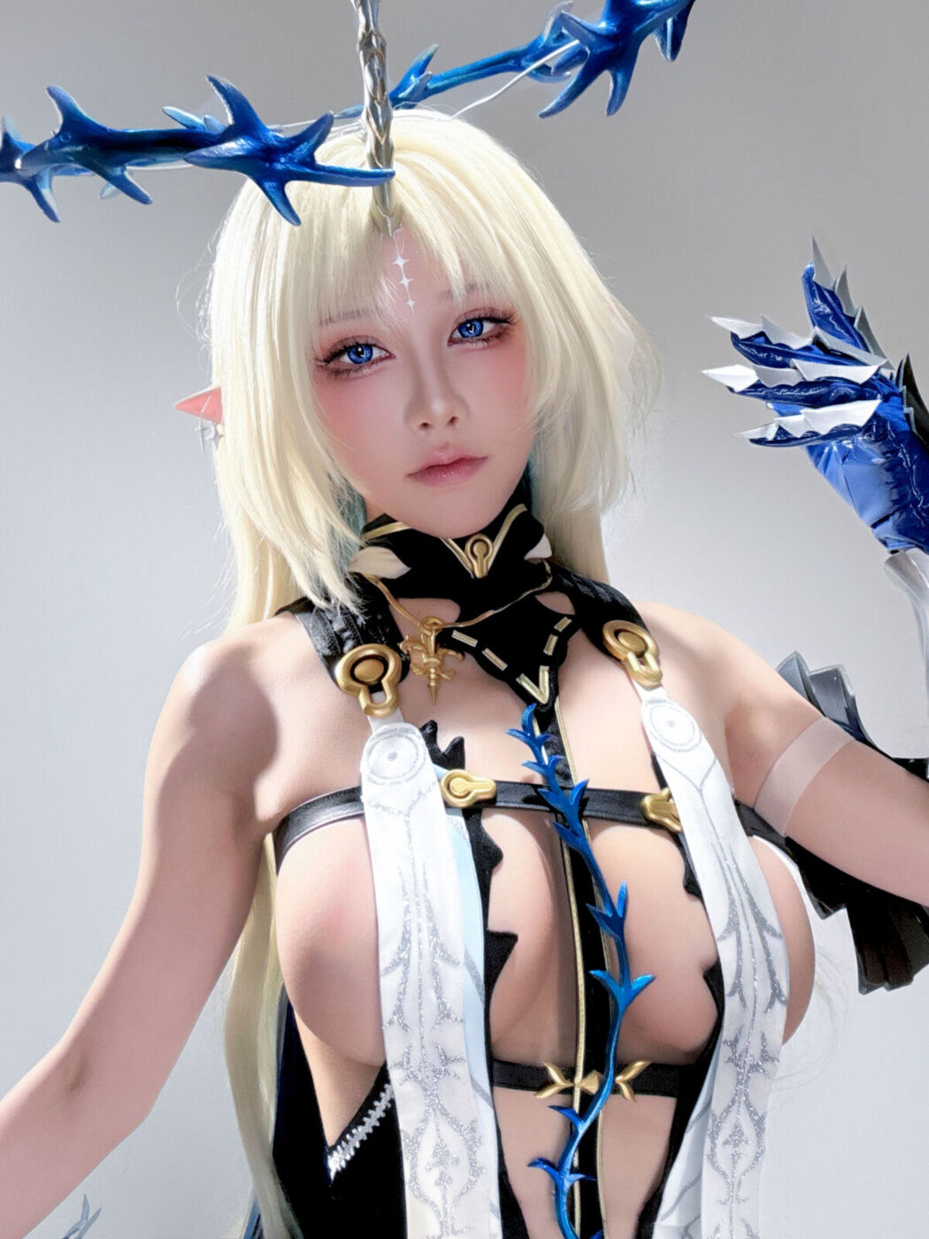 Coser@水淼Aqua – 遐蝶+芙露德莉斯 自拍 (46P)