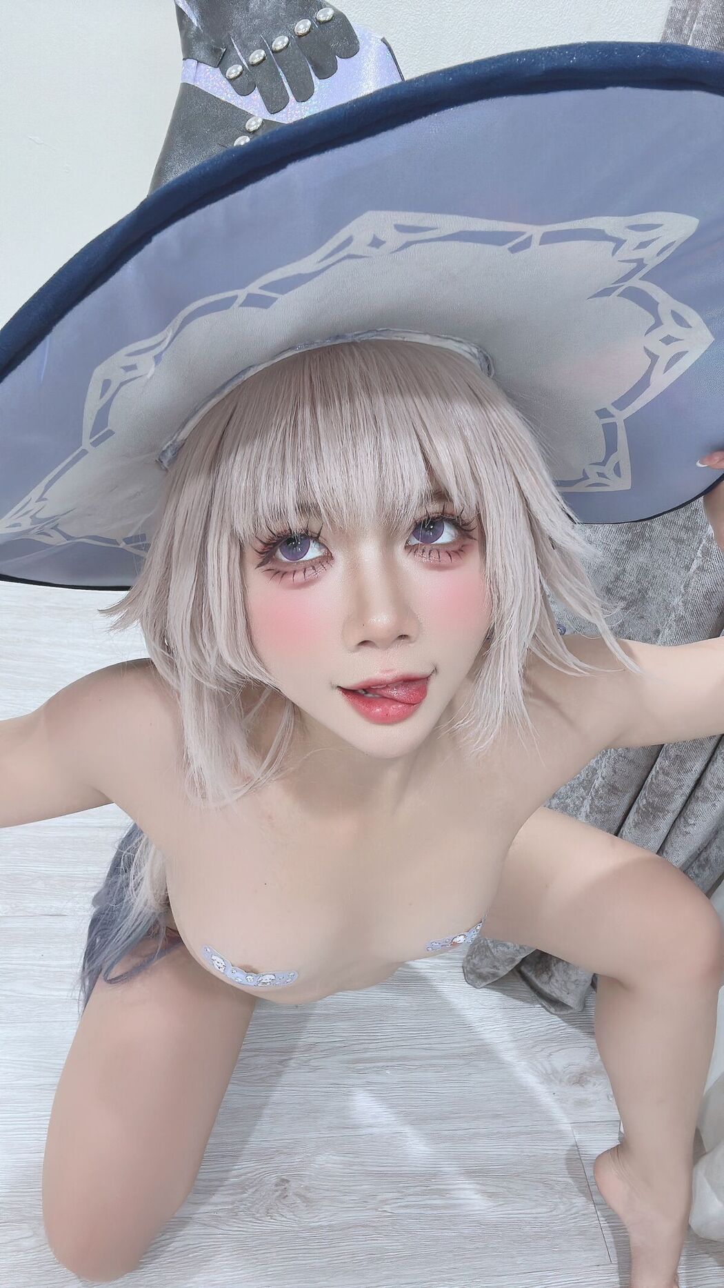 Coser@PoppaChan – The Herta Part01 (58P – 10V)