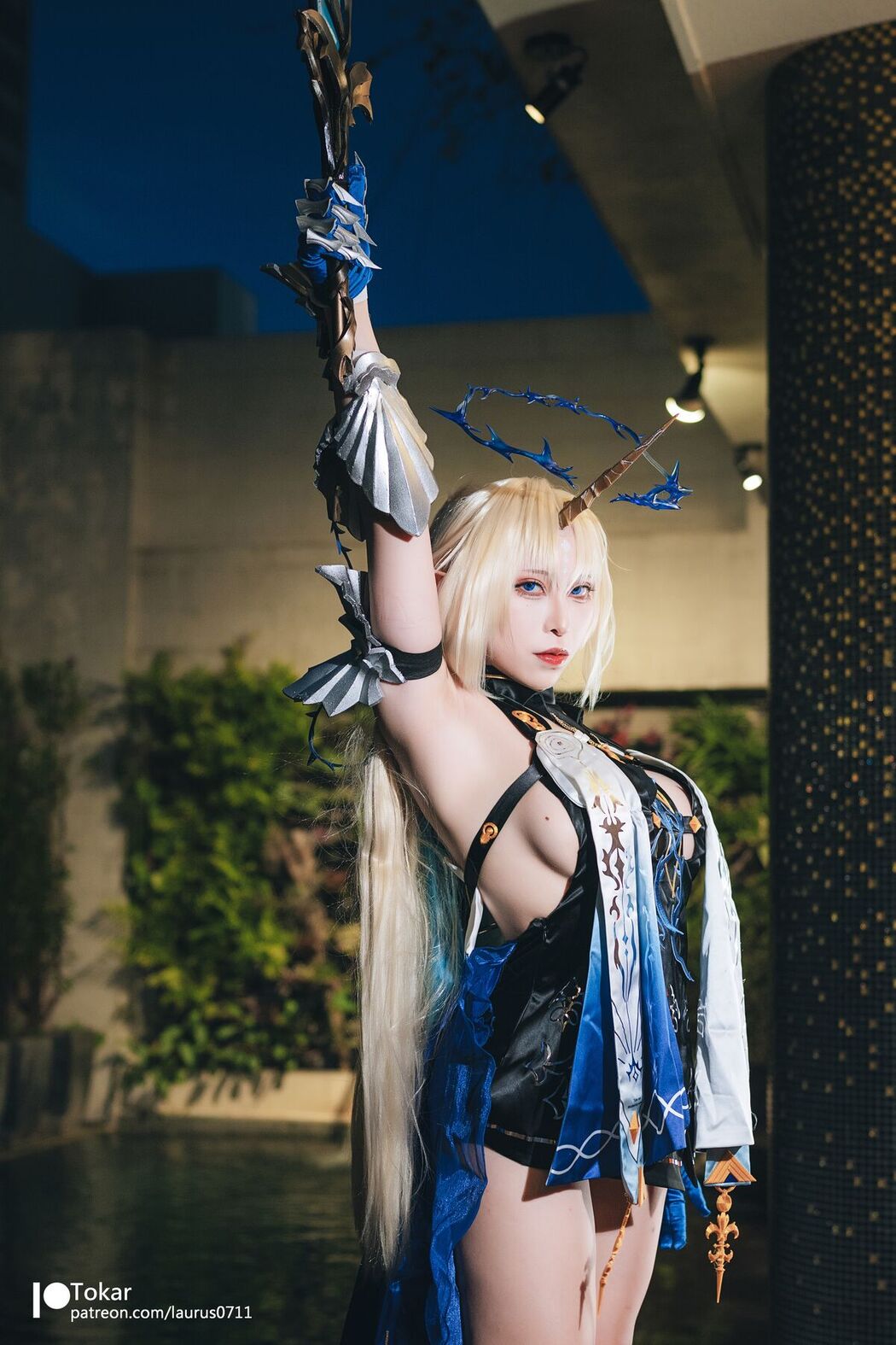 Coser@Tokar浵卡 – Fleurdelys (28P – 2V)
