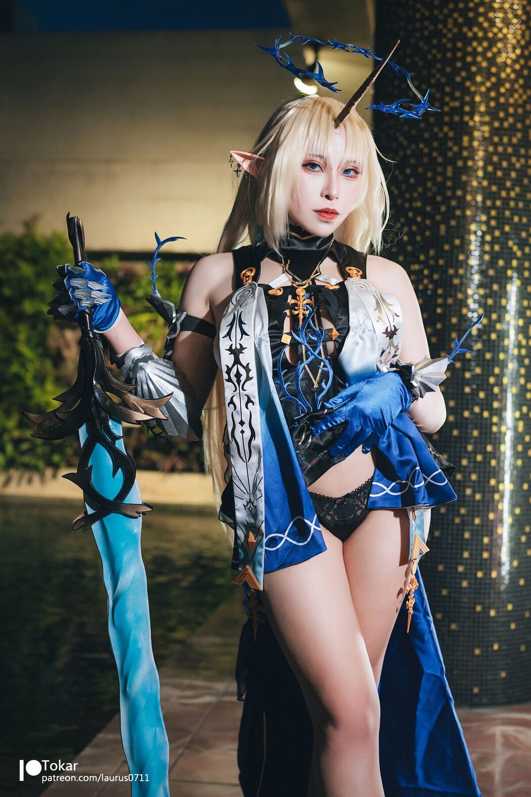 Coser@Tokar浵卡 – Fleurdelys (28P – 2V)