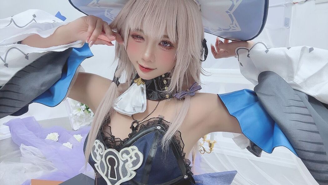 Coser@PoppaChan – The Herta Part01 (58P – 10V)
