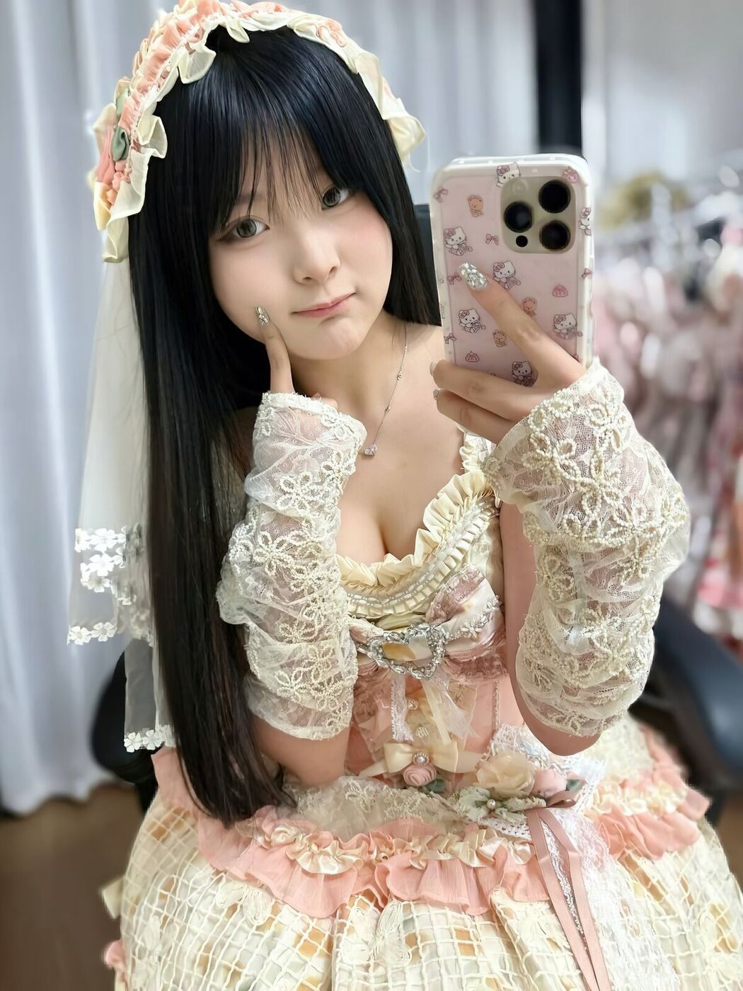 Coser@luobao1221洛宝 &#8211; X福利姬合集 (80P &#8211; 110V)