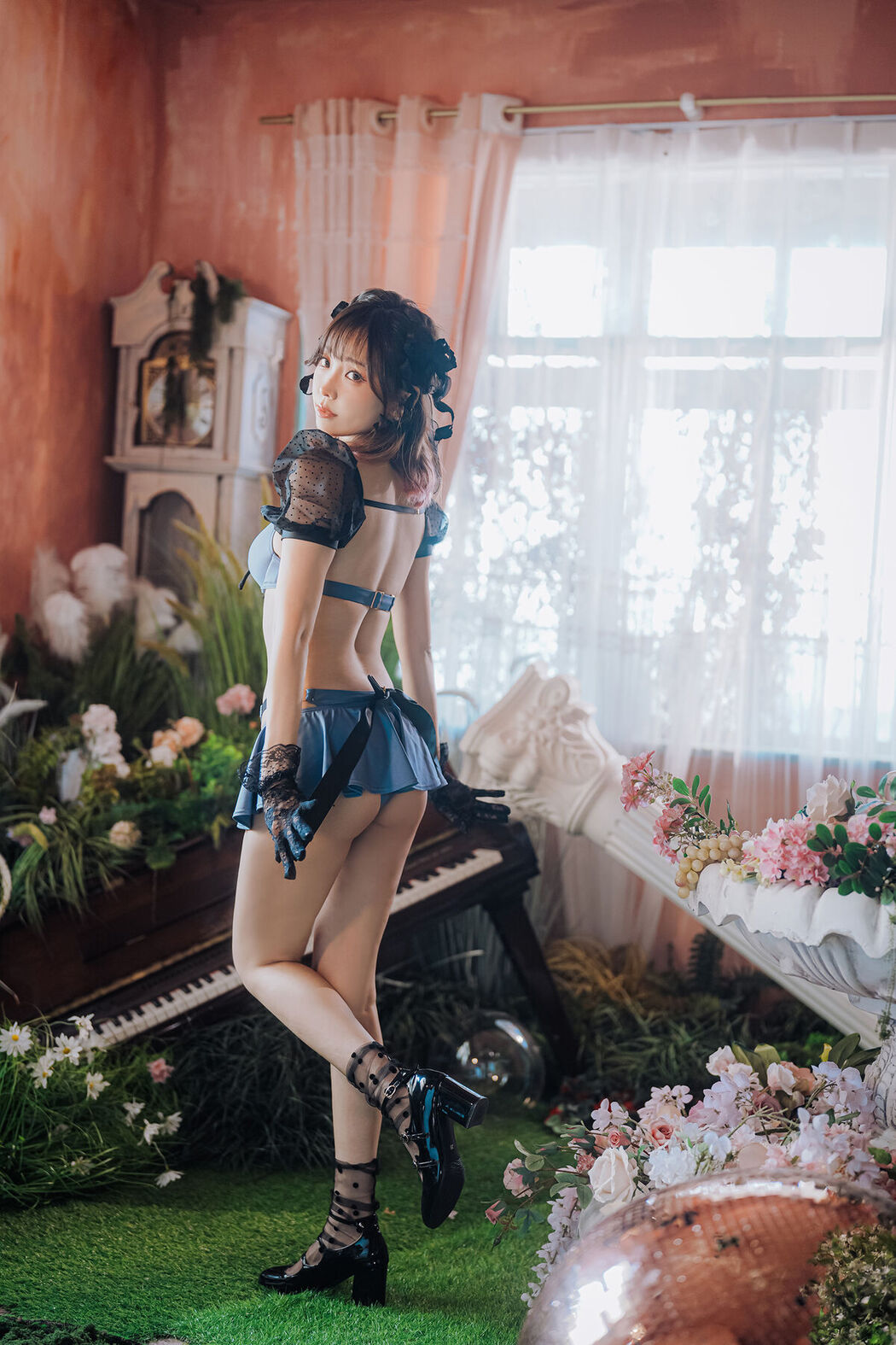 Coser@Ely_eee ElyEE子 &#8211; Fairytale Wonderland 童話仙境 (44P &#8211; 3V)