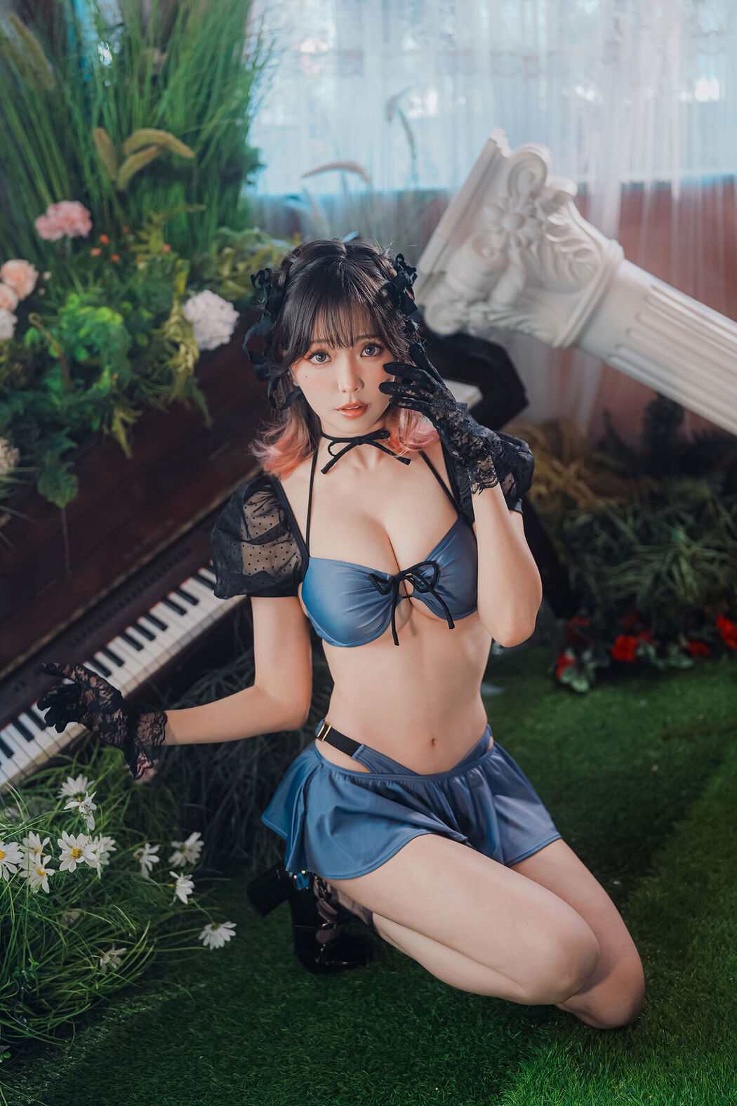 Coser@Ely_eee ElyEE子 &#8211; Fairytale Wonderland 童話仙境 (44P &#8211; 3V)